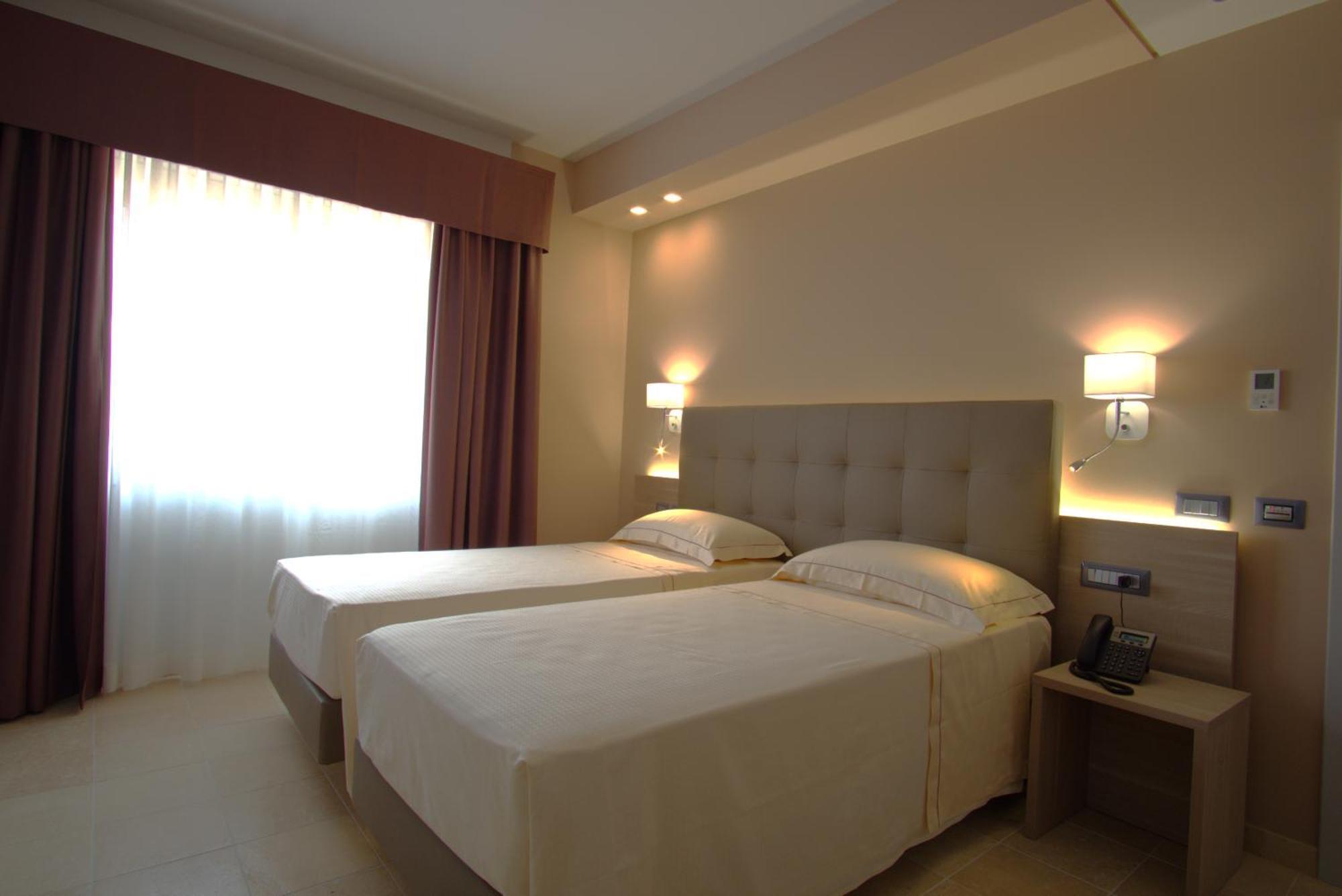 Netum Hotel Noto Eksteriør bilde